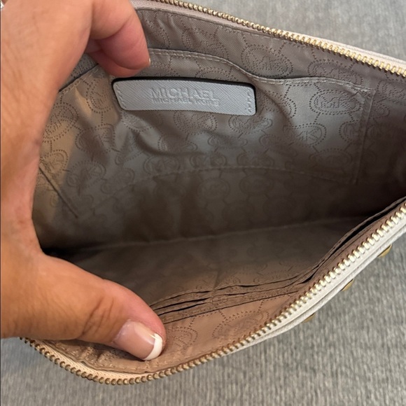 Michael Kors Wristlet - Picture 5 of 6